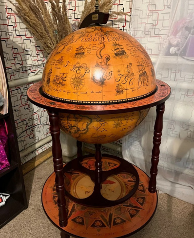 Vintage Globe Bar